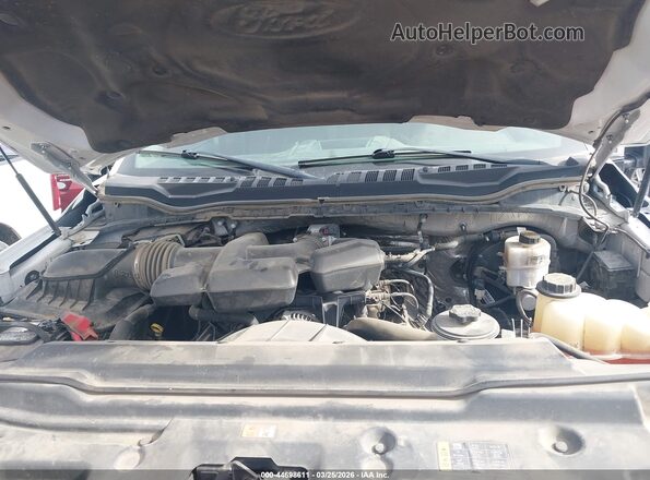 1FT7W2A64HEE31774 2017 FORD F-250 Белый Вид сзади
