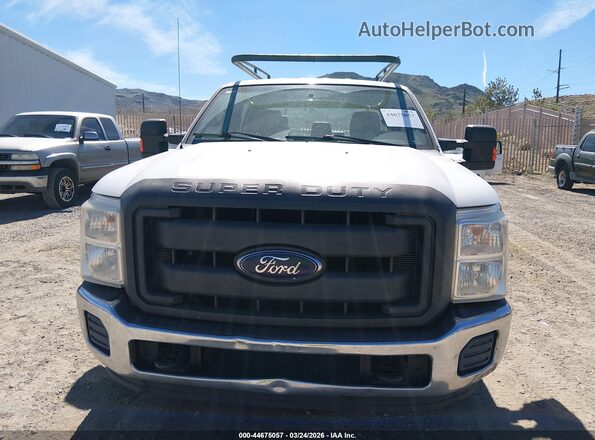 1FT7W2A67GEC99818 2016 FORD F-250 Белый Вид щитка приборов