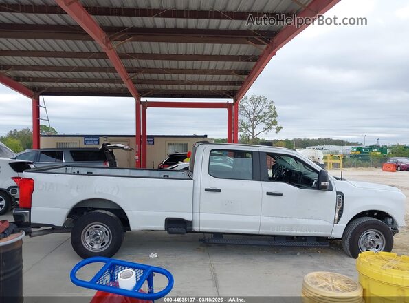 1FT7W2AA3SEC01462 2025 FORD F-250 White სალონის 360-გრადუსიანი ხედი