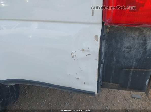 1FT7W2B61JEC59790 2018 FORD F-250 Белый Вид щитка приборов