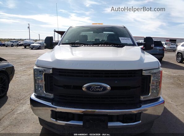 1FT7W2B64JEB39675 2018 FORD F-250 Белый Вид щитка приборов