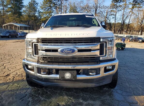 1FT7W2B65JEC04078 2018 FORD F250 White Widok z przodu