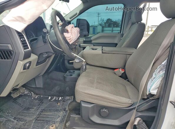 1FT7W2B67JEB72718 2018 FORD F250 Белый Вид салона спереди