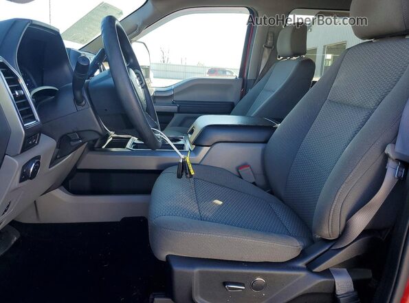 1FT7W2B69KEE96285 2019 FORD F250 Красный Вид салона спереди