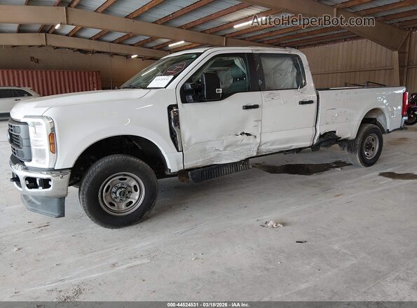 1FT7W2BA3REE02464 2024 FORD F-250 Белый Передняя левая четверть