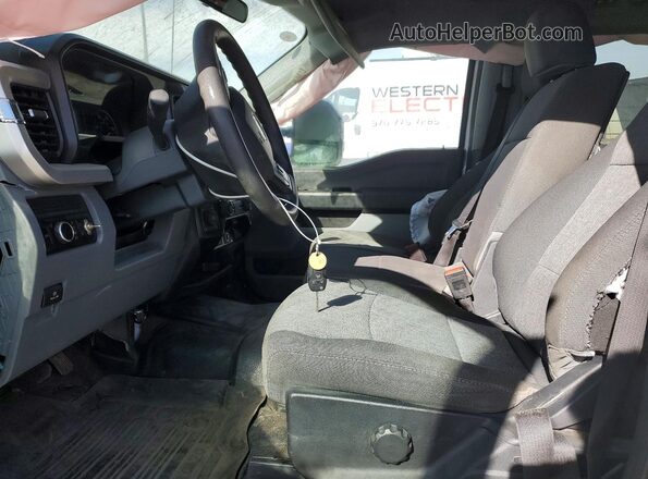 1FT7W2BA4SEC60583 2025 FORD F250 White Widok wnętrza z przodu
