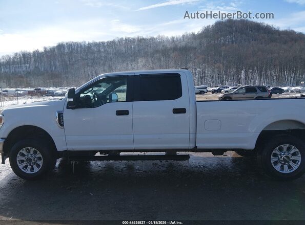 1FT7W2BN0NEC05622 2022 FORD F-250 White Widok wnętrza 360 stopni