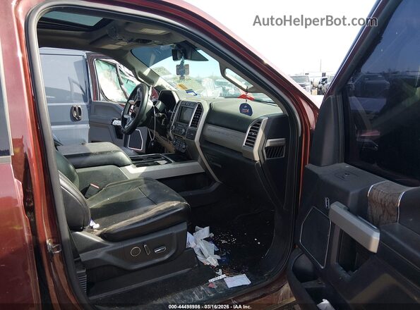 1FT7W2BT0HEC08944 2017 FORD F-250 Темно-бордовый Вид салона спереди