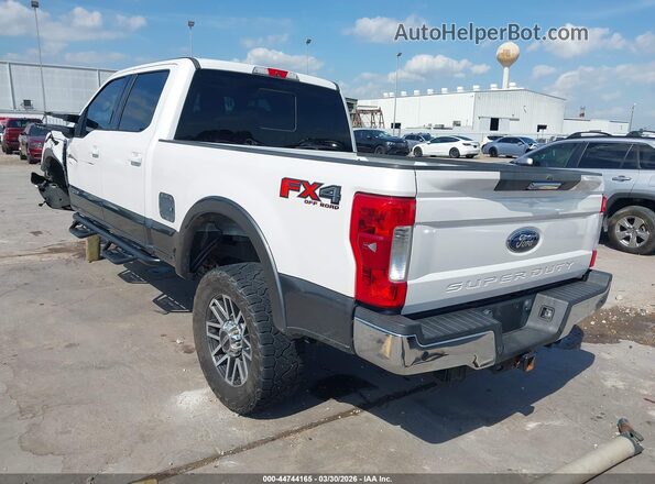 1FT7W2BT0HEE00932 2017 FORD F-250 White Trasero izquierdo