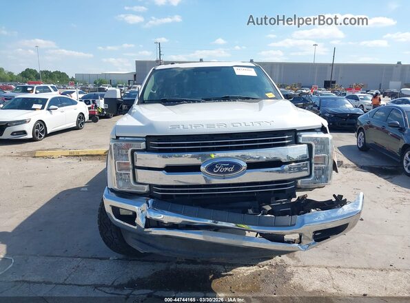 1FT7W2BT0HEE00932 2017 FORD F-250 White Vista interior trasera