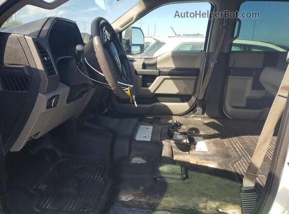 1FT7W2BT0HEE95024 2017 FORD F250 White Vista interior delantera