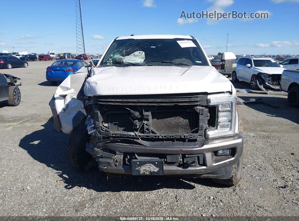 1FT7W2BT0JEB19333 2018 FORD F-250 Белый Вид щитка приборов