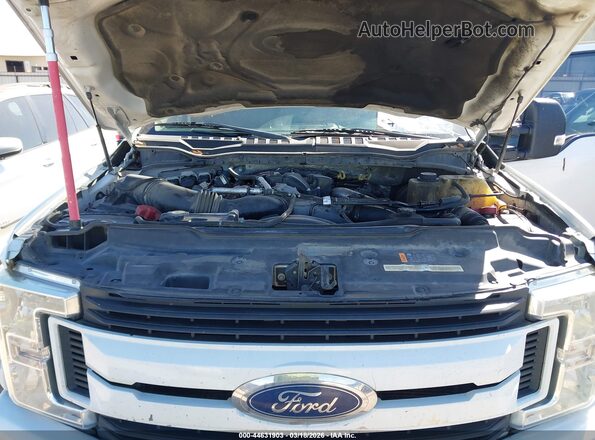 1FT7W2BT6JEB13147 2018 FORD F-250 Белый Вид сзади