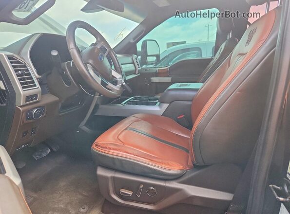1FT7W2BT6JEB28537 2018 FORD F250 Black Widok wnętrza z przodu