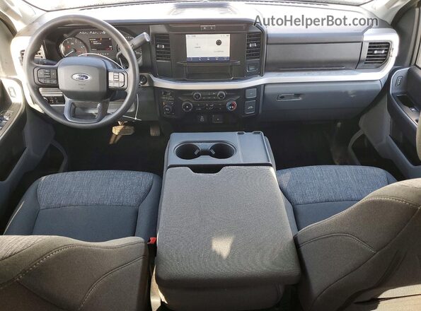 1FT7W2BT6SED96733 2025 FORD F250 Белый Вид панели приборов