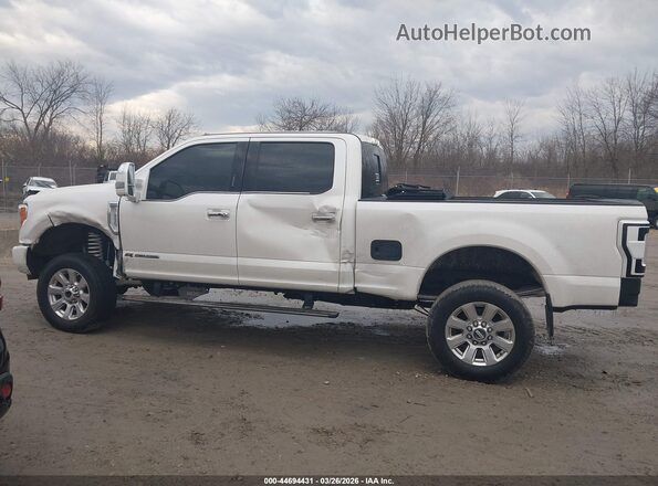 1FT7W2BT7HEC46624 2017 FORD F-250 Белый Вид спереди