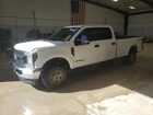 2018 Ford F250 Super Duty Белый vin: 1FT7W2BT9JEB28497 Damage: Left Front Fender, Dent(S) W/ Paint Dmg, 4 To 5 Inches