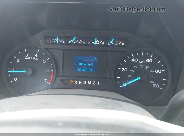 1FT7X2B60JEC83947 2018 FORD F-250 Серебряный Вид задних сидений