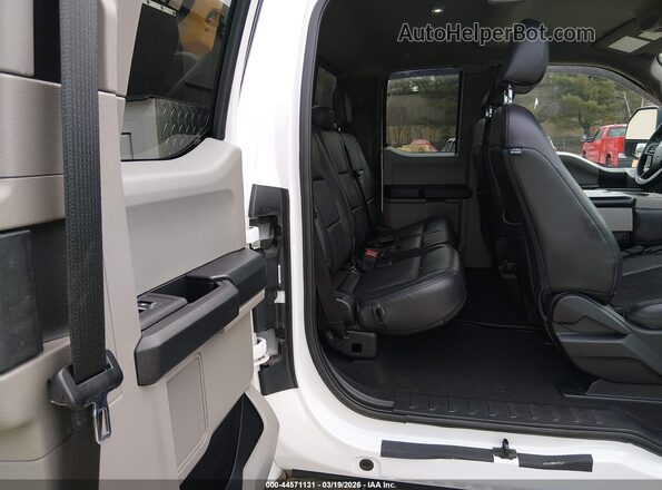 1FT7X2B62LED43603 2020 FORD F-250 Белый Вид задних сидений