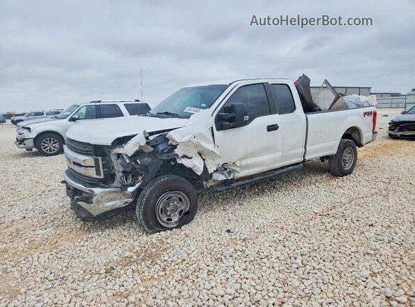 1FT7X2B63JEB34061 2018 FORD F250 White Przód lewy