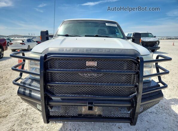 1FT7X2B64GED40353 2016 FORD F250 Белый Вид спереди