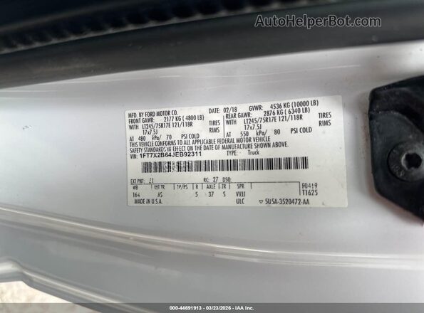 1FT7X2B64JEB92311 2018 FORD F-250 Белый Вид подкапотного пространства