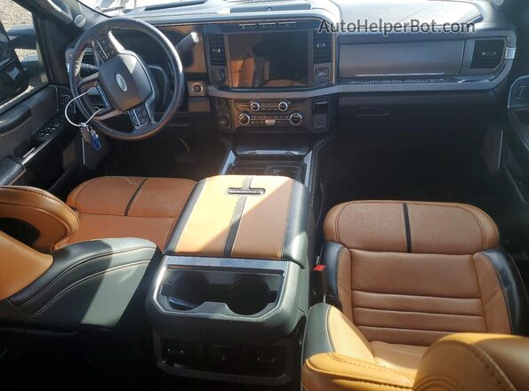 1FT8W2BM8REE87638 2024 FORD F250 Черный Вид панели приборов