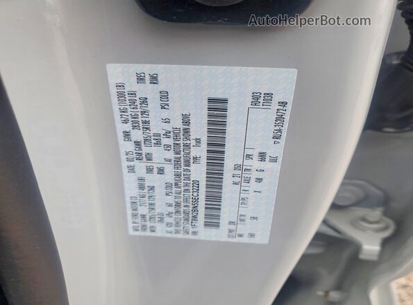 1FT8W2BN5SEC32220 2025 FORD F250 Gray Vista de los asientos traseros
