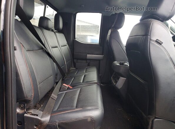 1FT8X3DM7RED08019 2024 FORD F350 Black Vista de los asientos traseros