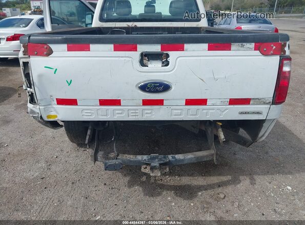 1FTBF2A65GEA09554 2016 FORD F-250 Белый Вид спереди