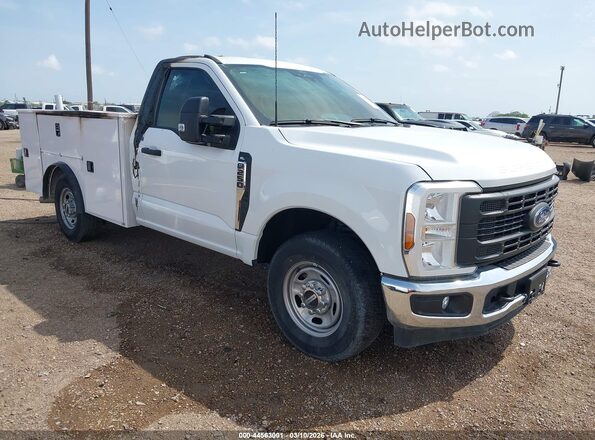 1FTBF2AA1RED49839 2024 FORD F-250 Белый Передняя правая четверть