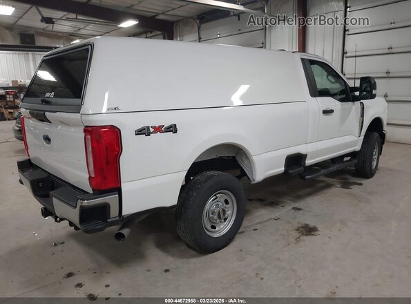 1FTBF2BA4REF28309 2024 FORD F-250 Белый Задняя правая четверть