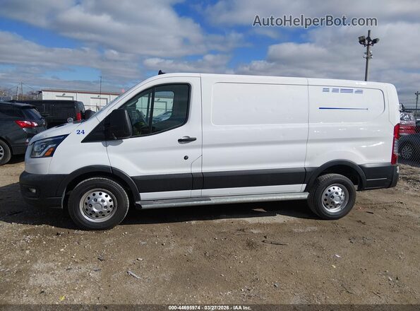 1FTBR2Y82PKA44908 2023 FORD TRANSIT-250 CARGO White Widok wnętrza 360 stopni