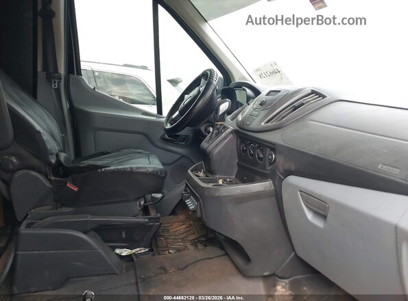 1FTBW3XV7HKA14147 2017 FORD TRANSIT-350 Черный Вид салона спереди