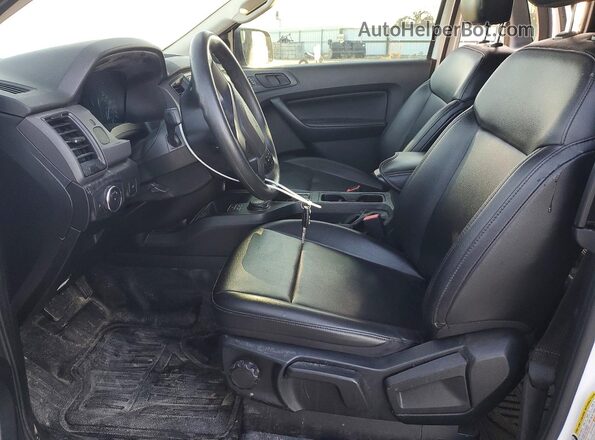 1FTER1FH8LLA04511 2020 FORD RANG Белый Вид салона спереди