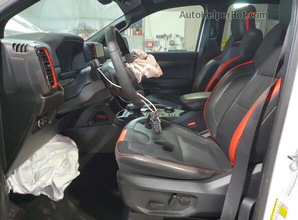 1FTER4LR7SLE45981 2025 FORD RANG White წინა სალონის ხედი