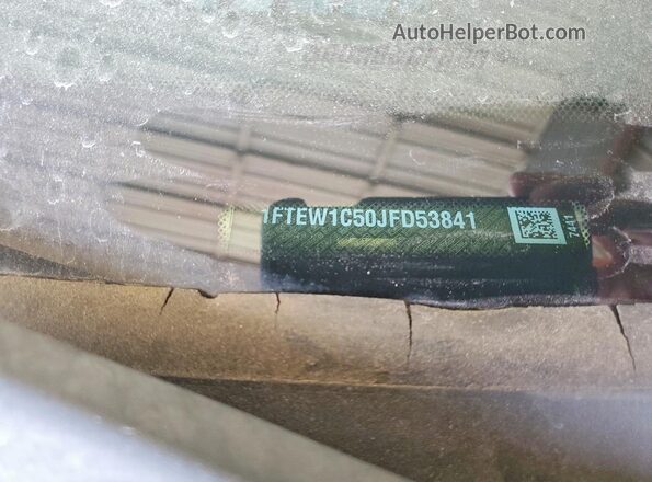 1FTEW1C50JFD53841 2018 FORD F150 Silver Widok komory silnika
