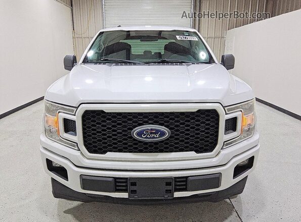 1FTEW1C59JKF84082 2018 FORD F150 Белый Вид спереди