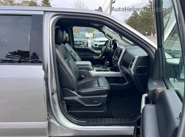 1FTEW1E57LFA23744 2020 FORD F150 Серебряный Вид спереди
