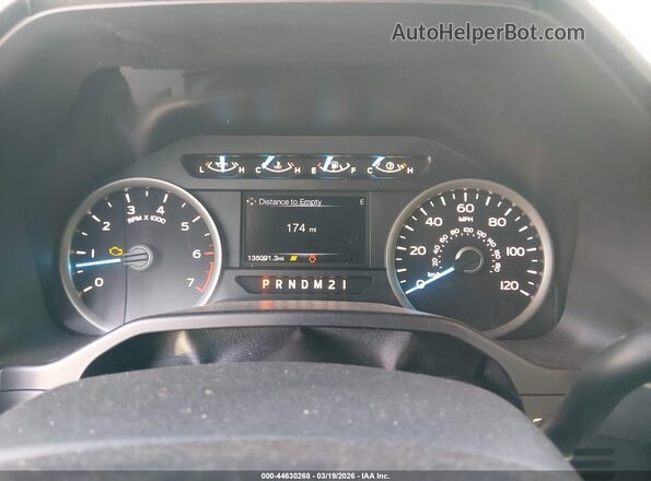 1FTEW1EG0GFD37887 2016 FORD F150 Темно-бордовый Вид задних сидений