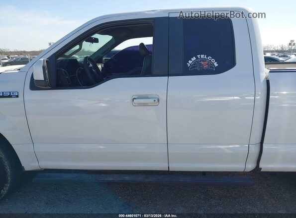 1FTEX1C87HKC72523 2017 FORD F150 Белый Панорамный вид салона 360°