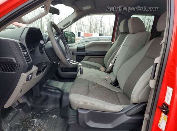 1FTEX1EB3LKD14588 2020 FORD F150 Красный Вид салона спереди