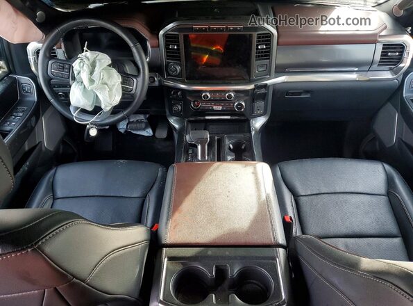 1FTFW1E82PFC02715 2023 FORD F150 Silver Widok deski rozdzielczej