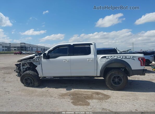 1FTFW1RG6JFA56750 2018 FORD F150 Белый Вид щитка приборов