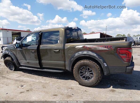 1FTFW1RG8SFB84764 2025 FORD F150 Золотой Панорамный вид салона 360°
