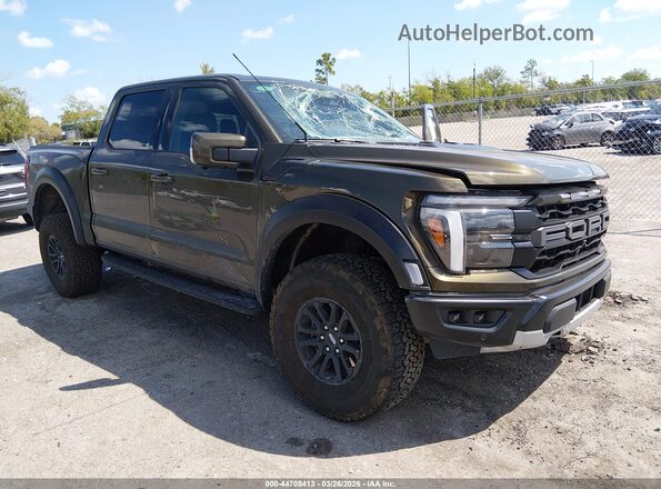 1FTFW1RG8SFB84764 2025 FORD F150 Золотой Передняя правая четверть