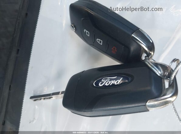 1FTMF1KP9RKF05441 2024 FORD F150 Белый Вид панели приборов
