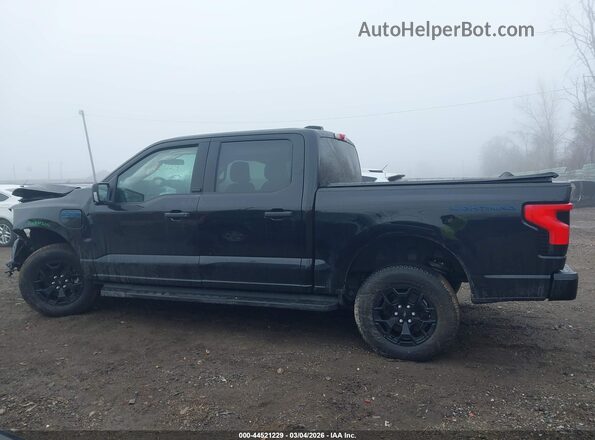 1FTVW3LK3SWG26693 2025 FORD F-150 LIGHTNING Черный Вид задней части салона