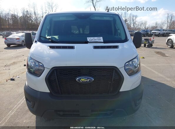 1FTYE1Y89RKB18778 2024 FORD TRANSIT-150 Белый Вид задней части салона