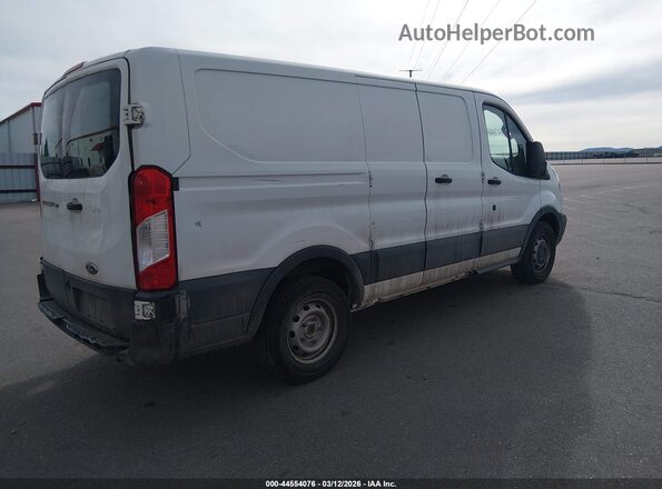 1FTYE1ZM4GKB40812 2016 FORD TRANSIT-150 Белый Задняя правая четверть